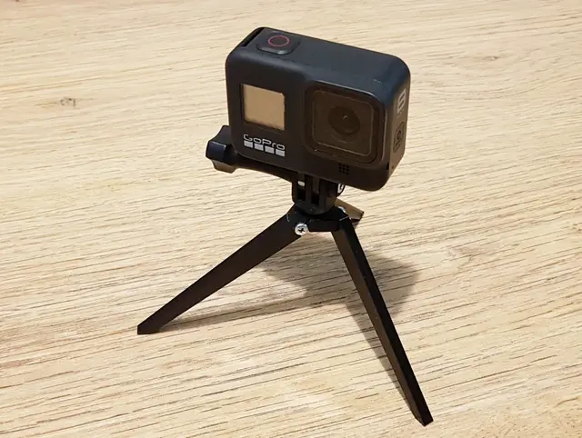 Mini foldable tripod for GoPro action cameras — modelo 3D