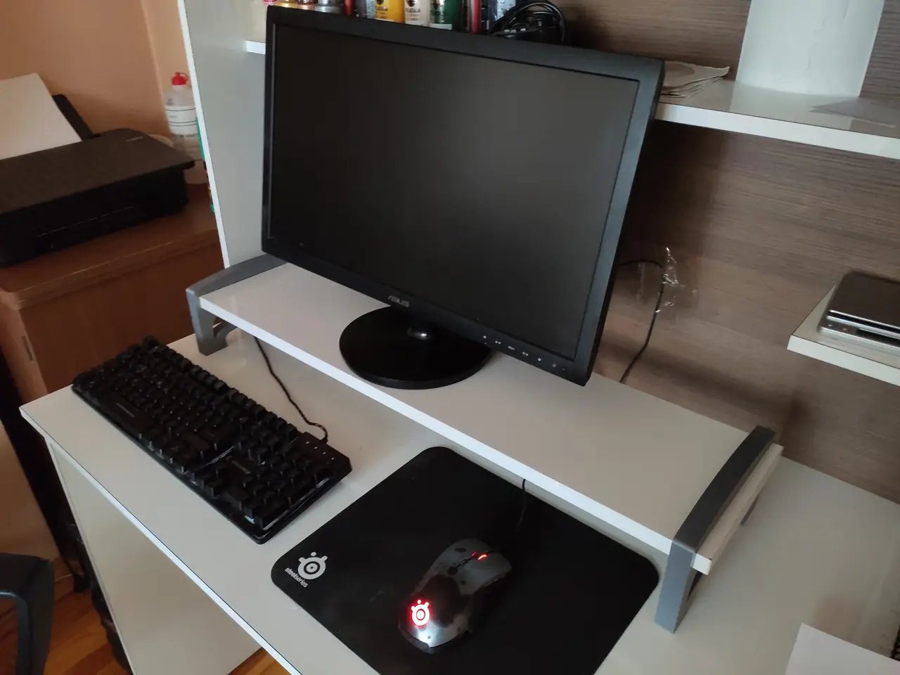 Monitor Stand — modelo 3D