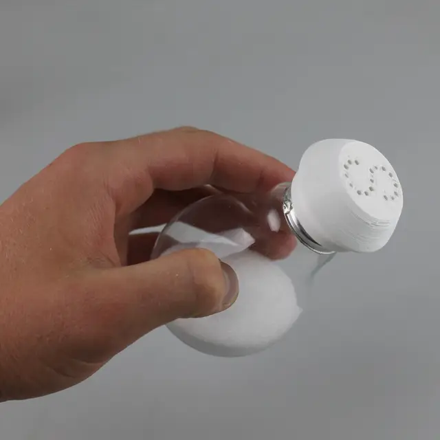 Lightbulb Salt and Pepper Shakers — modelo 3D