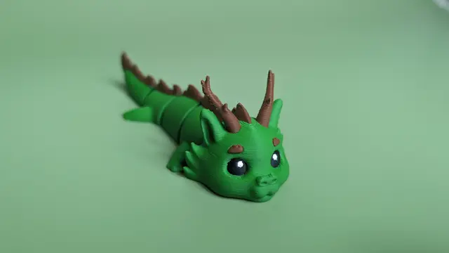 Forest Dragon - Articulated Figure Keychain — modelo 3D