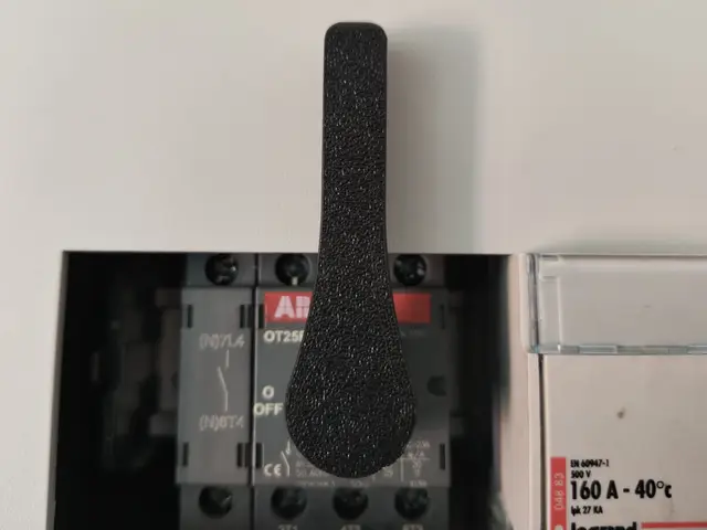 Adattatore manopola per sezionatore ABB OT25 — modelo 3D