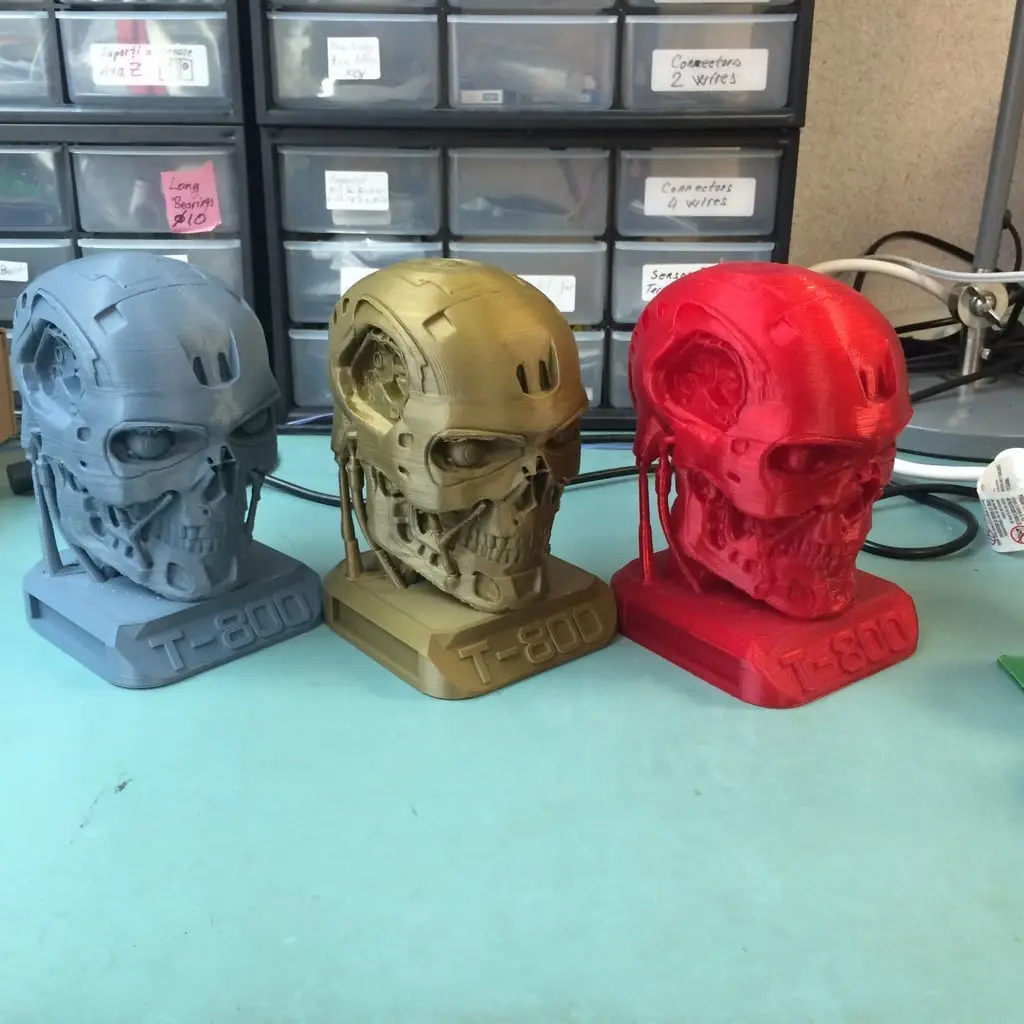 T800 Smooth Terminator Endoskull Printable WithBase (not ExoSkull) — modelo 3D
