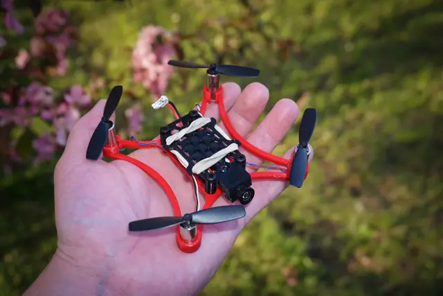 Micro 105 FPV Quadcopter - 8.5mm Motors, Micro Scisky — modelo 3D