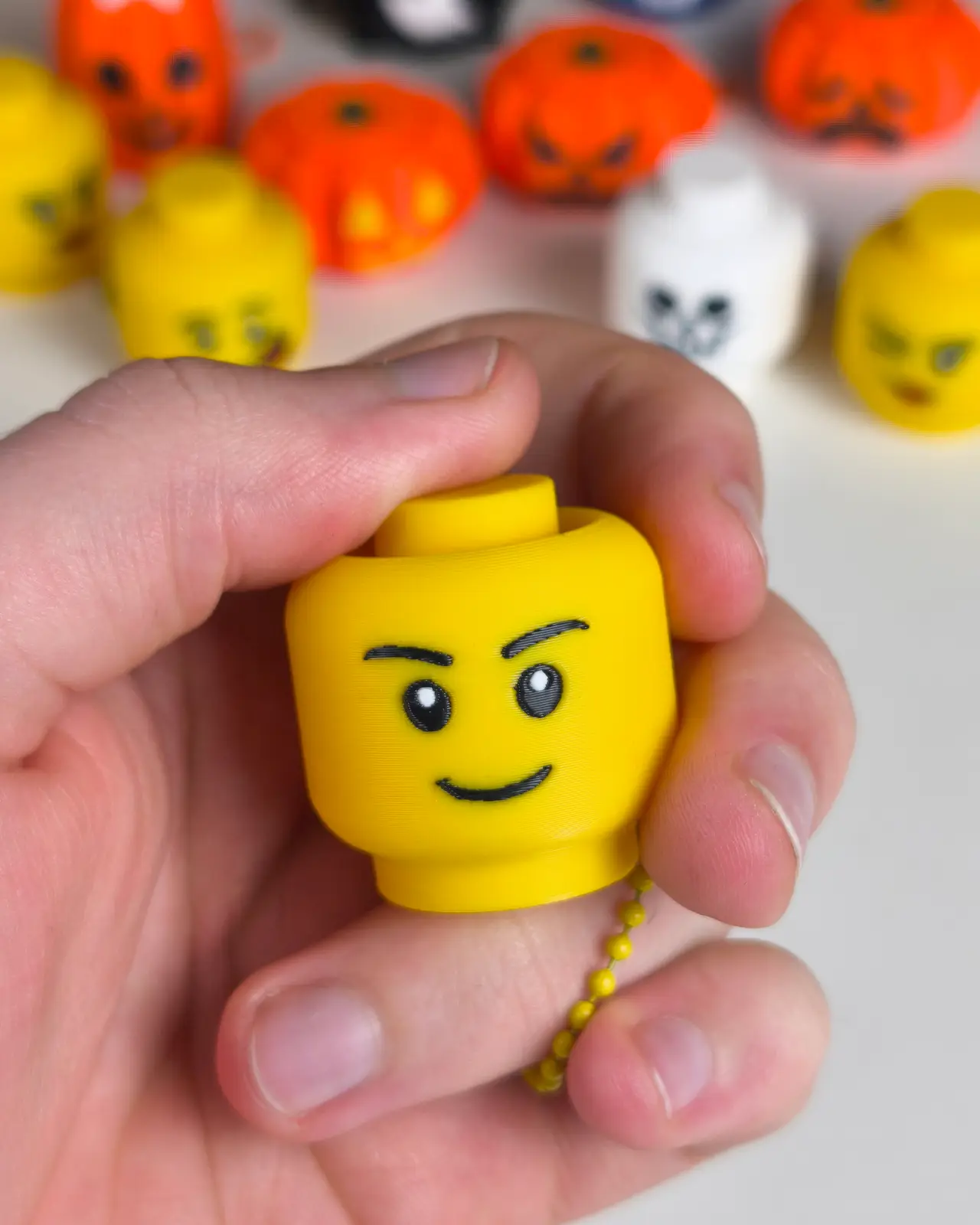 Lego Head Fidget Clicker Keychain — modelo 3D