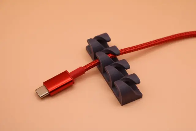 Cable Holder — modelo 3D