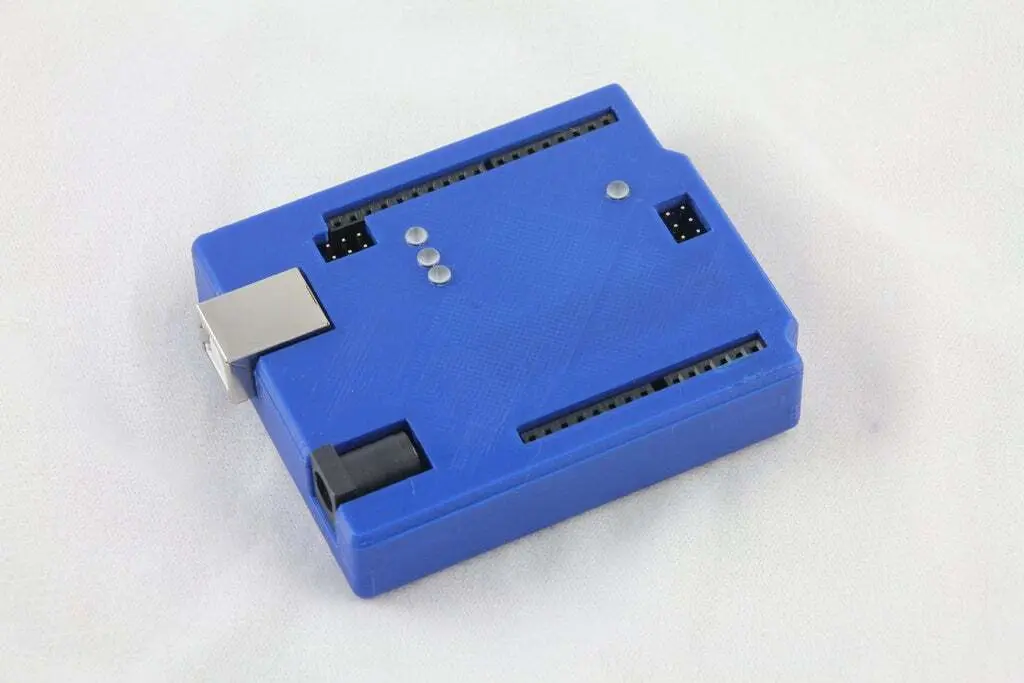 Arduino Uno Snug Case — modelo 3D