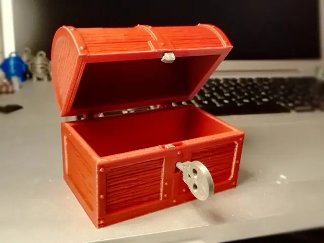 Hinged Chest with Working Lock and Wood Texture — modelo 3D