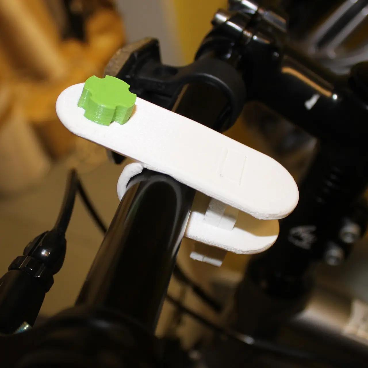 Tubular Clip — modelo 3D