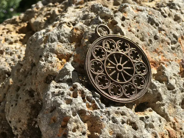 Rose Window Pendant — modelo 3D