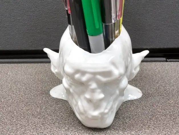 Azog The Defiler White Orc Pen Holder Plant Pot from Lord of the Rings — modelo 3D