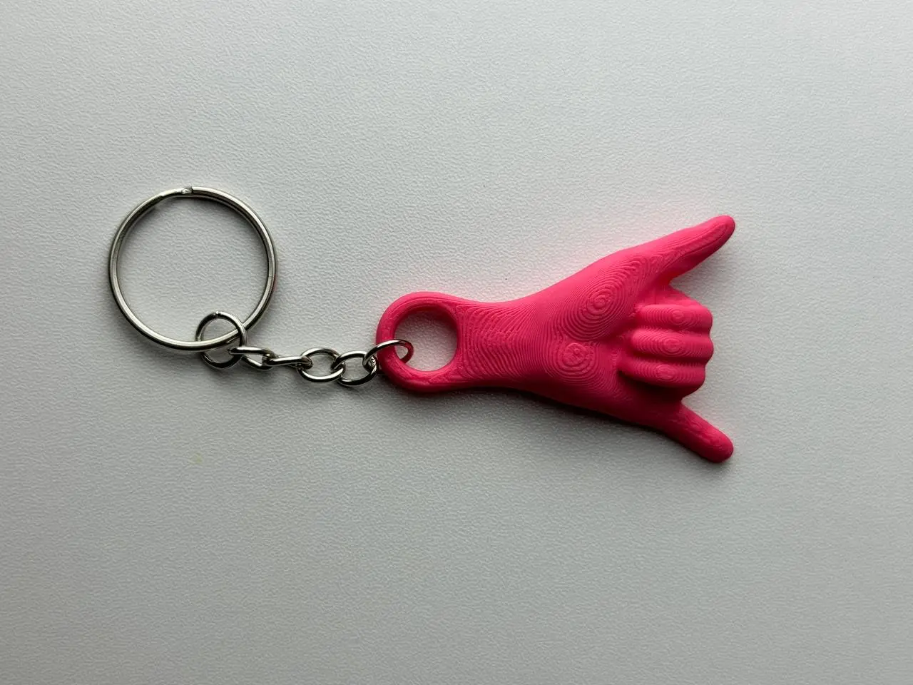 Hang Loose Shaka Keychain — modelo 3D