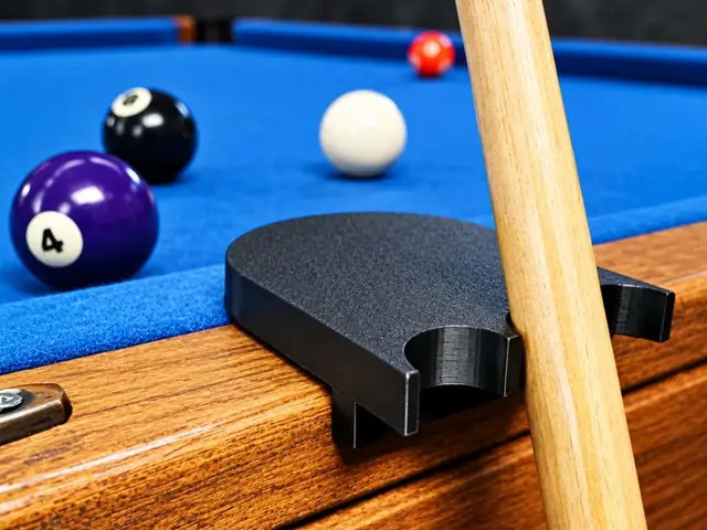 Portable / Pocket Pool Cue Holder — modelo 3D