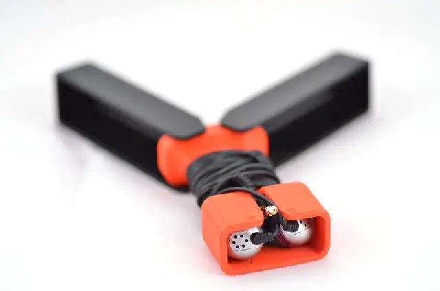Earbud holder — modelo 3D