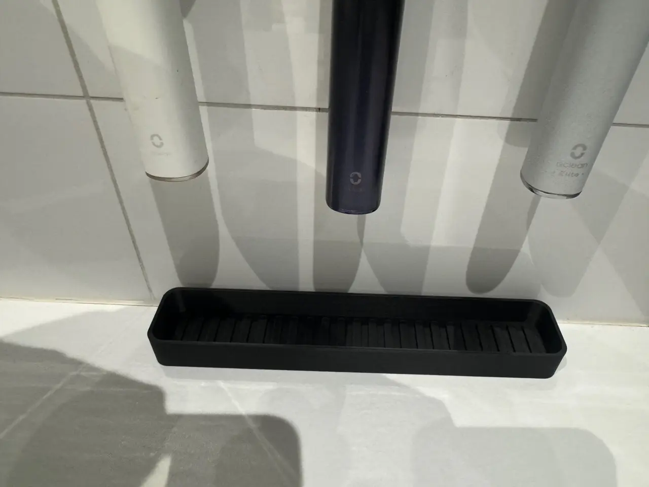 Toothbrush electric drip tray water catcher bathro — modelo 3D