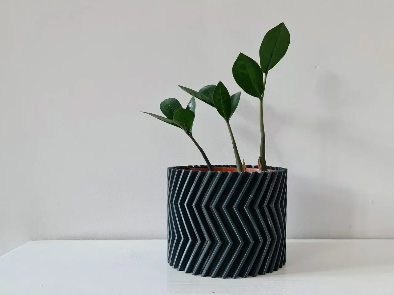 Herringbone gear-like flower pot cover — modelo 3D