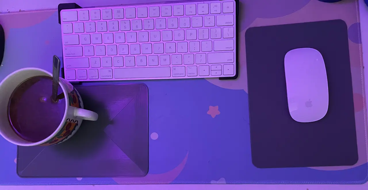 Mat / Placemat / Cutting mat / Mousepad / Coaster - 220mm X 150 mm with 0.8mm tall "border" — modelo 3D