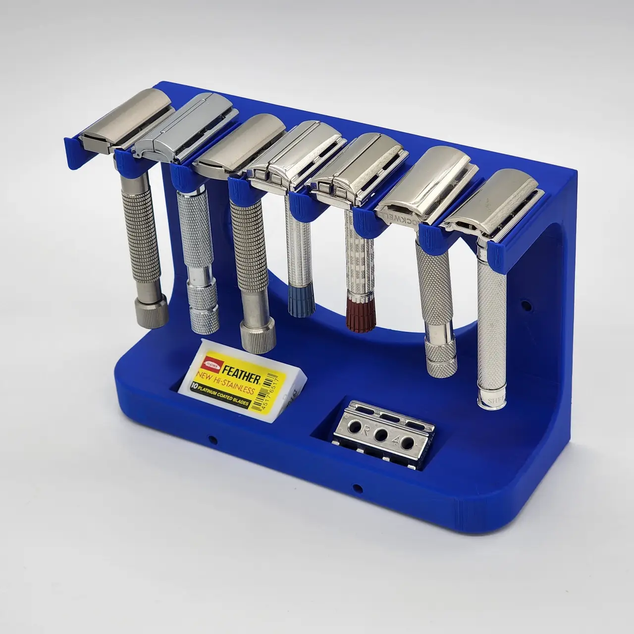 7 Razor Stand — modelo 3D