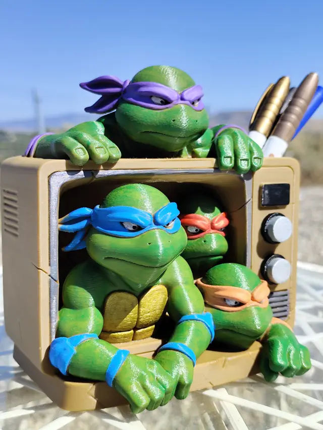 Teenage Mutant Ninja Pen Holder – Retro TV Style — modelo 3D