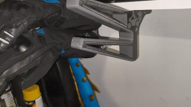 Motorcycle gloves support — modelo 3D
