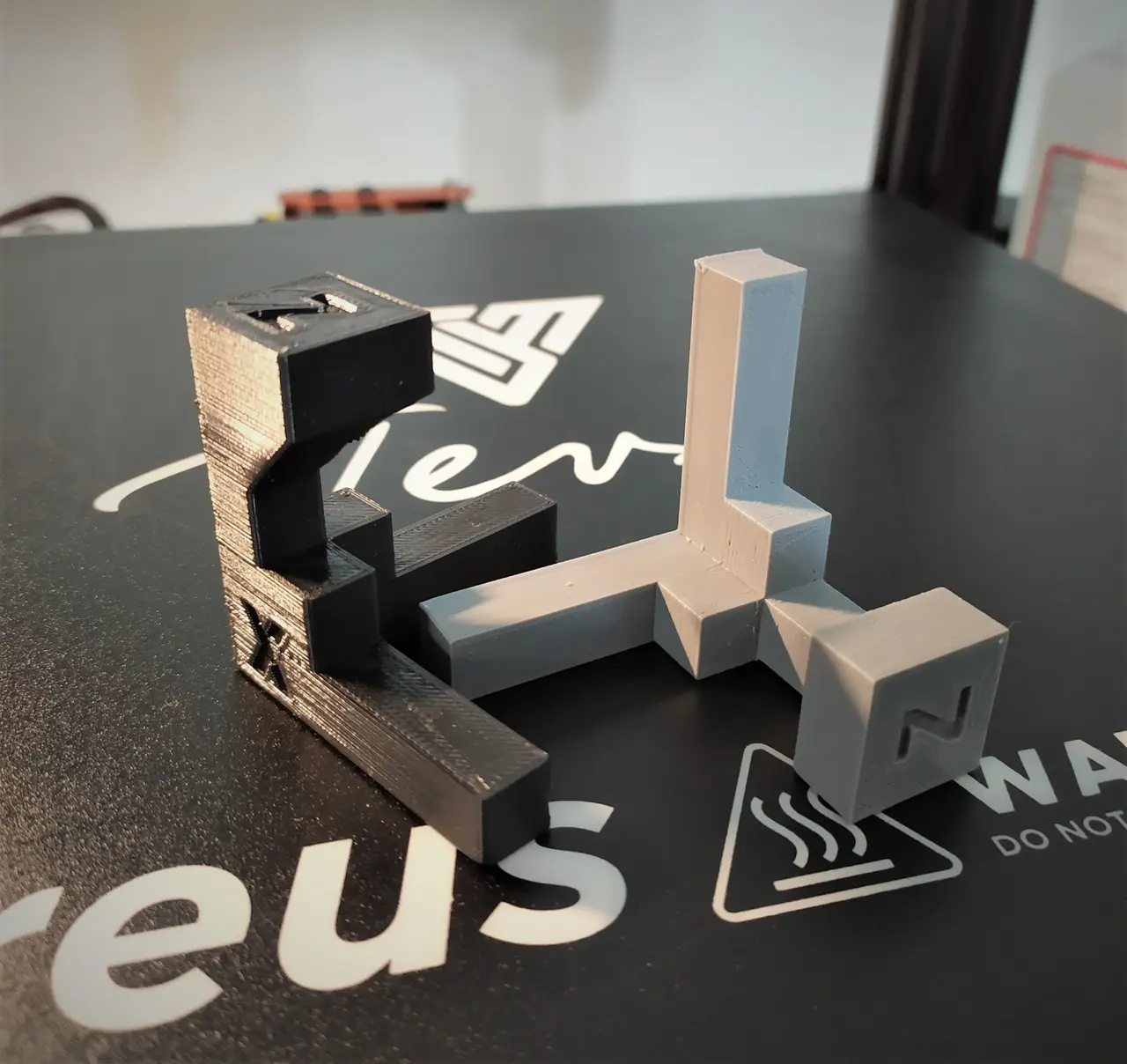 XYZ Calibration Corner — modelo 3D