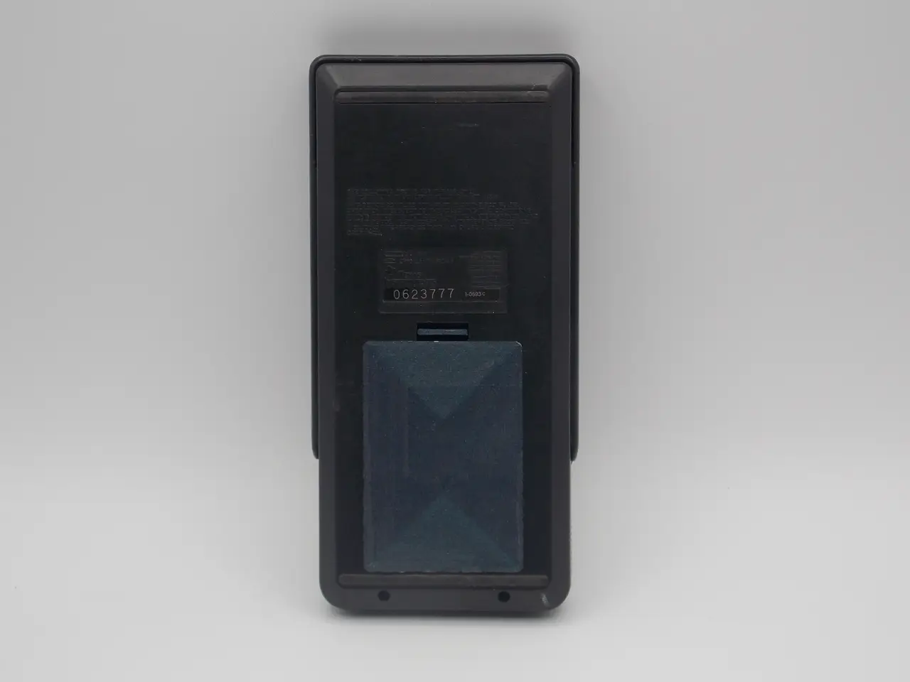 TI-85 Battery door replacement — modelo 3D