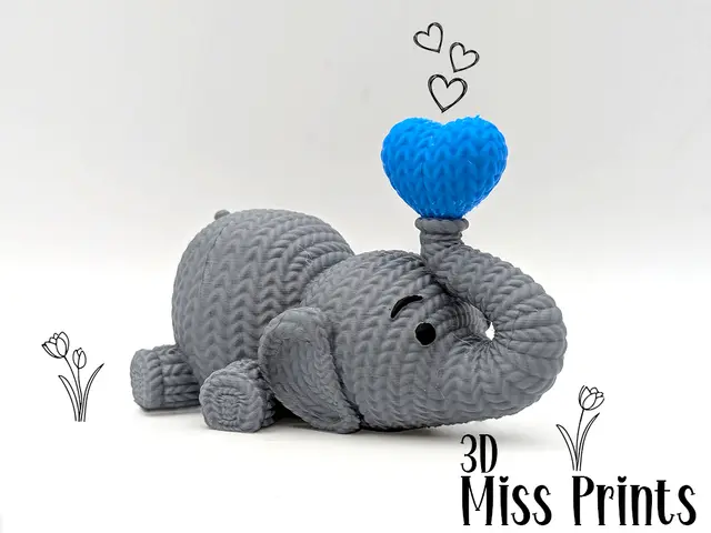 Knitted Elephant Blowing Heart (No2) — modelo 3D