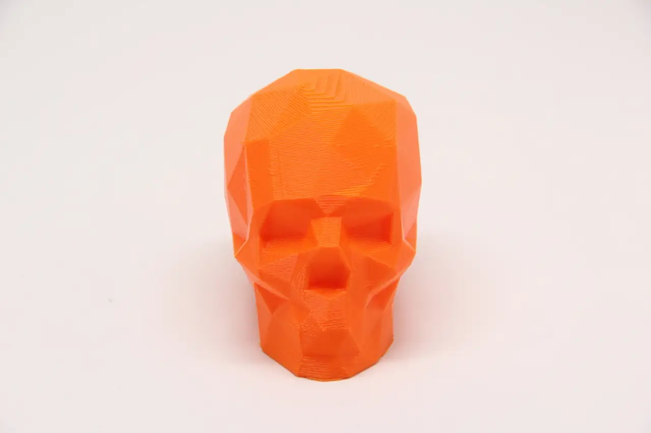 Low Poly Skull — modelo 3D