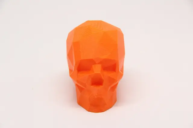 Low Poly Skull — modelo 3D