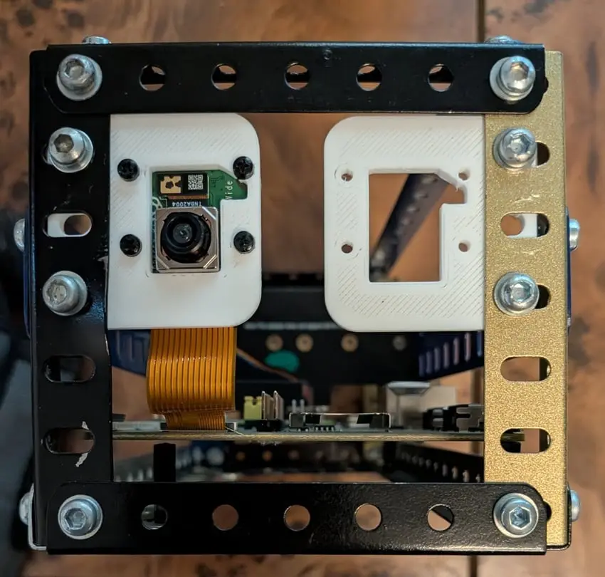 Raspberry Pi Camera Mount compatible with Meccano — modelo 3D