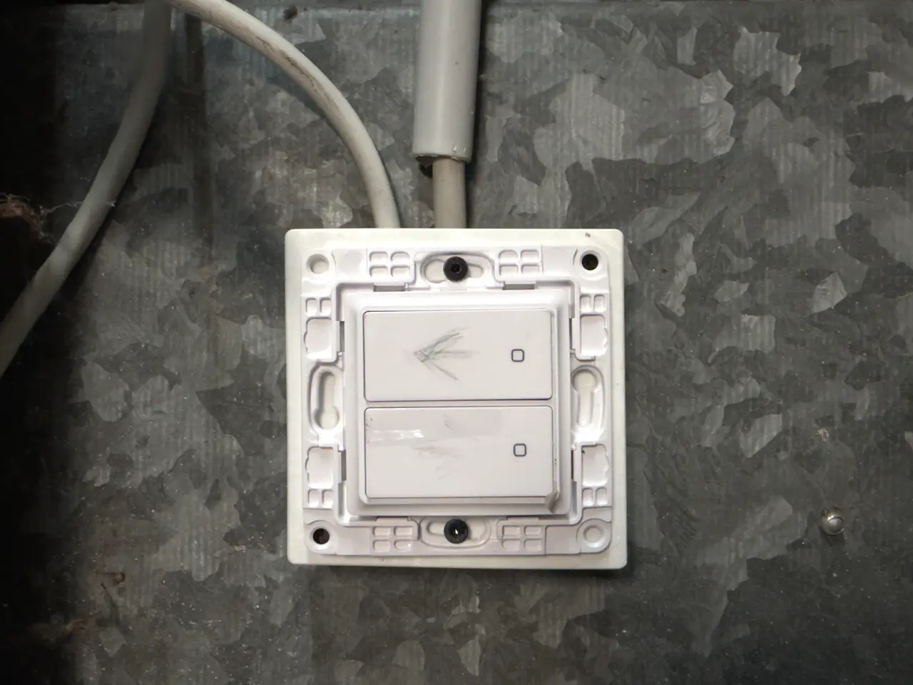 Shelly surface mounted switch box — modelo 3D
