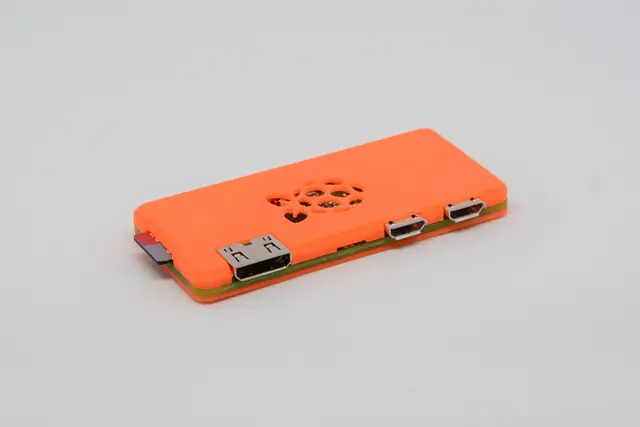Slim Raspberry Pi Zero W Case — modelo 3D