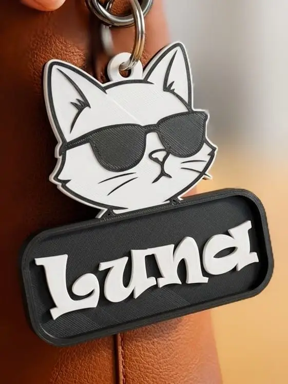 Cool Cat Keychain - Personalized in Bambu Studio! — modelo 3D