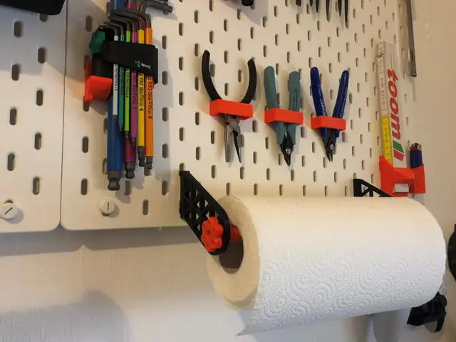 IKEA Skadis kitchenroll holder — modelo 3D