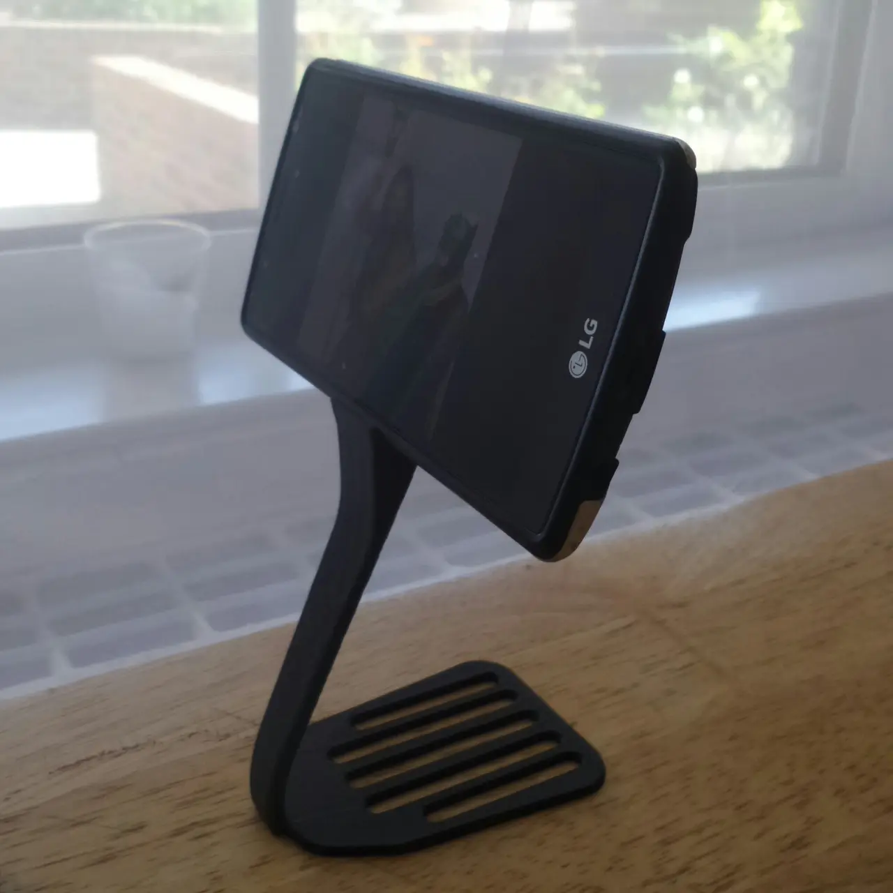 Phone stand Samsung Iphone - kitchen spatula turner — modelo 3D