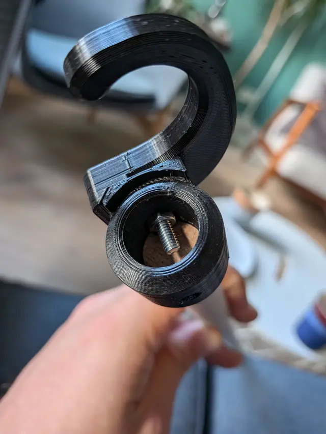 Hook at end of 16mm rod — modelo 3D