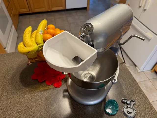 Kitchen Aid Mixer Funnel — modelo 3D