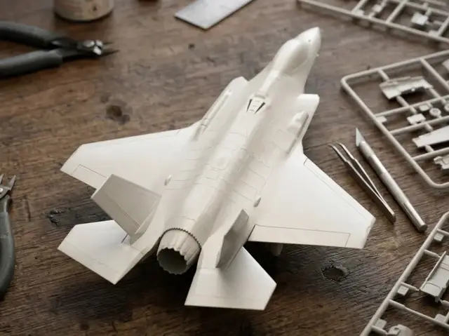 F35 — modelo 3D
