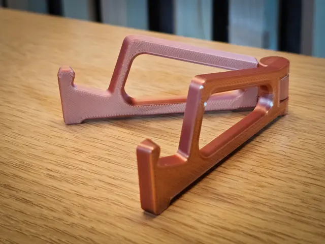 Foldable phone holder/stand print in place — modelo 3D