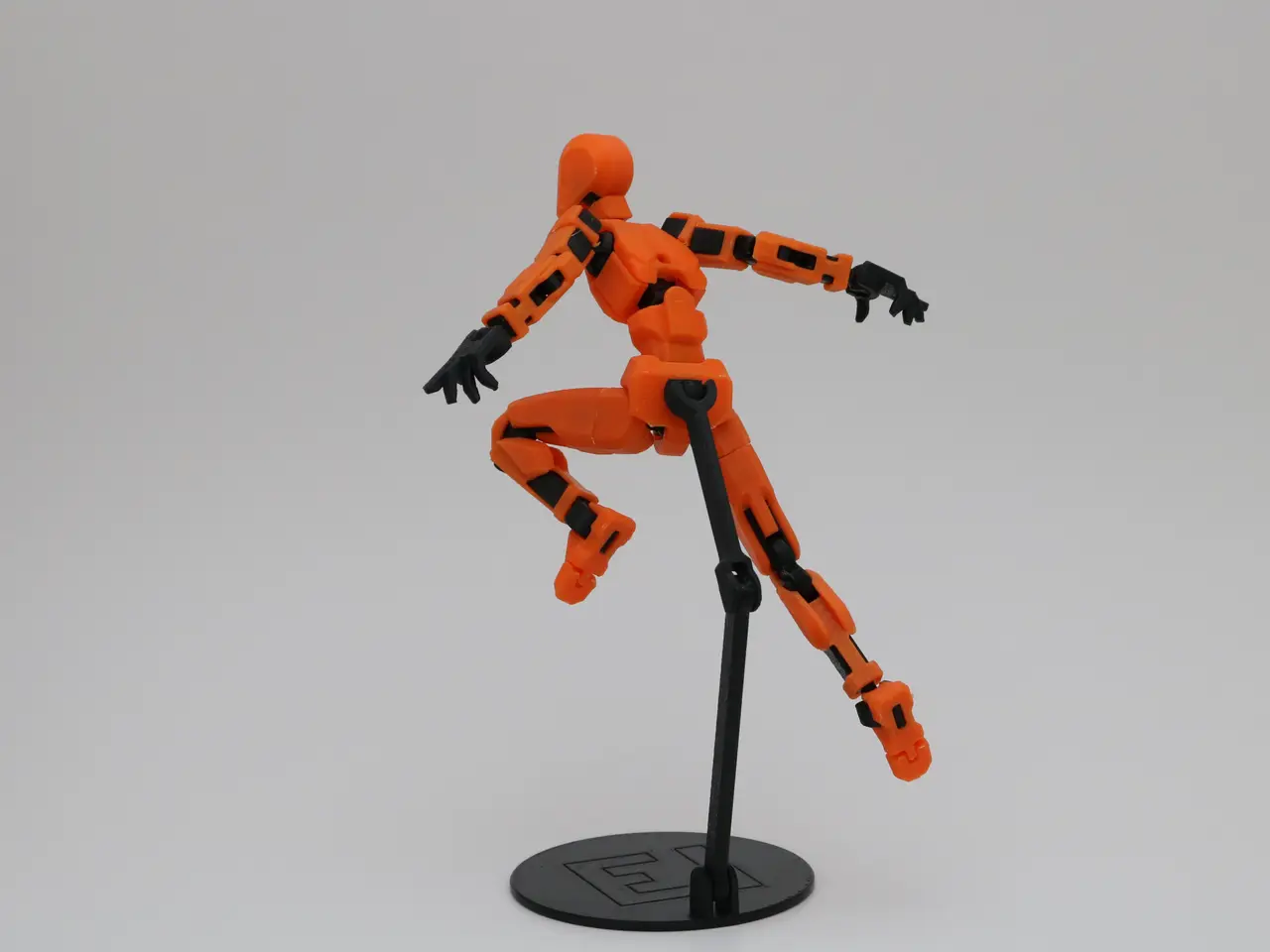 Dummy 13 - simple display stand — modelo 3D