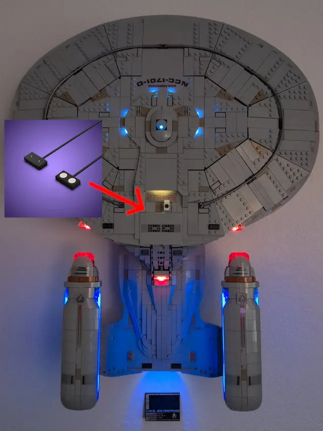 LEGO® Enterprise 1701-D LightMyBricks Flux Touch Plate Mounting Adapter Bricks — modelo 3D