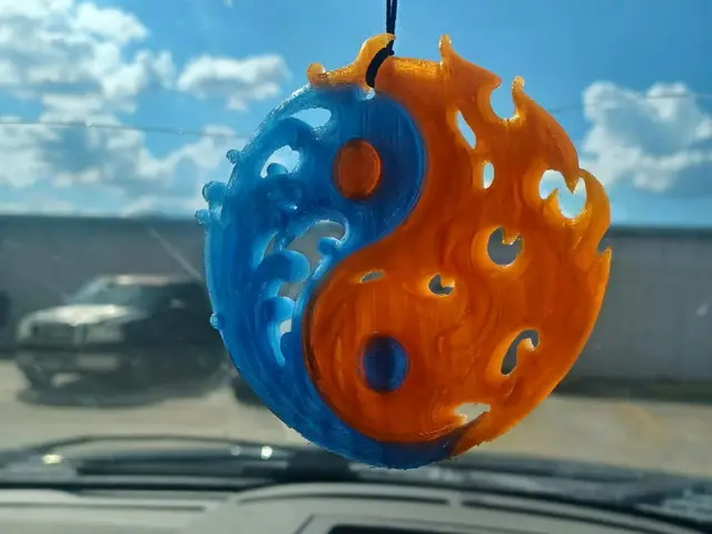 fire and water ying yang — modelo 3D