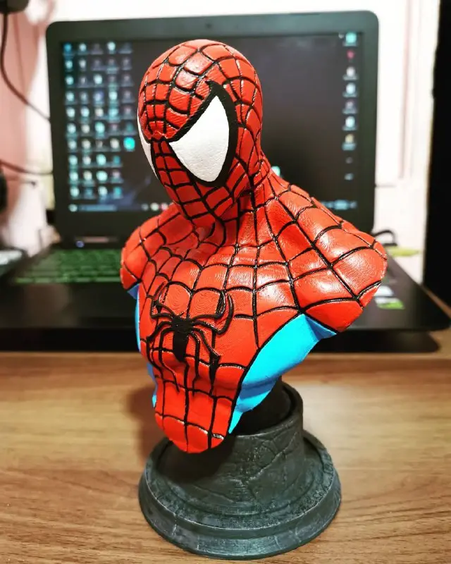 Bust Spiderman — modelo 3D